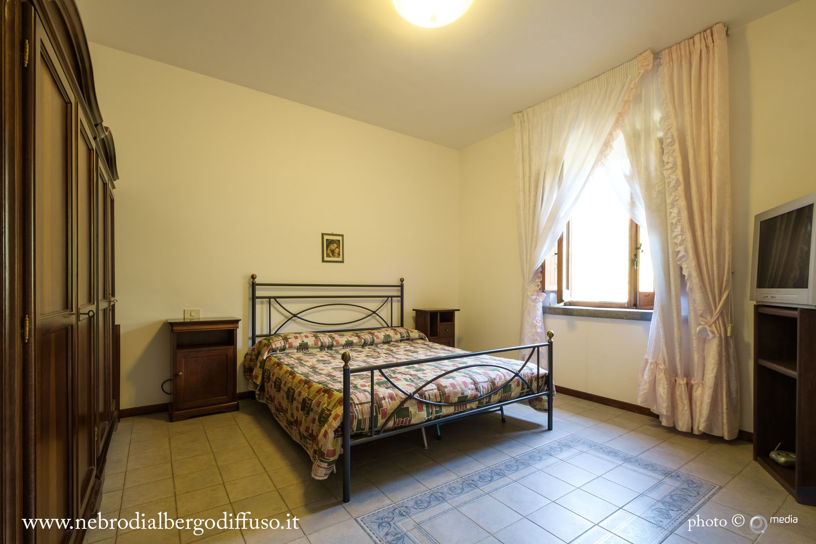 Nebrodi Albergo Diffuso Capri Leone Villa Rocca bed breakfast